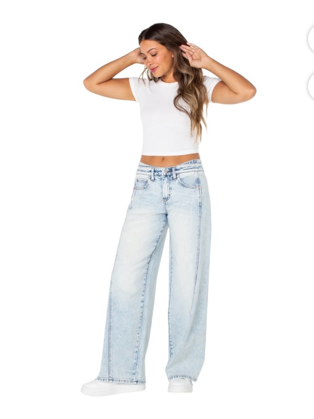 Celebrity Pink Women's Low Rise Double Waistband Wide Leg Jeans  Size  5/27 - Picture 2 of 15